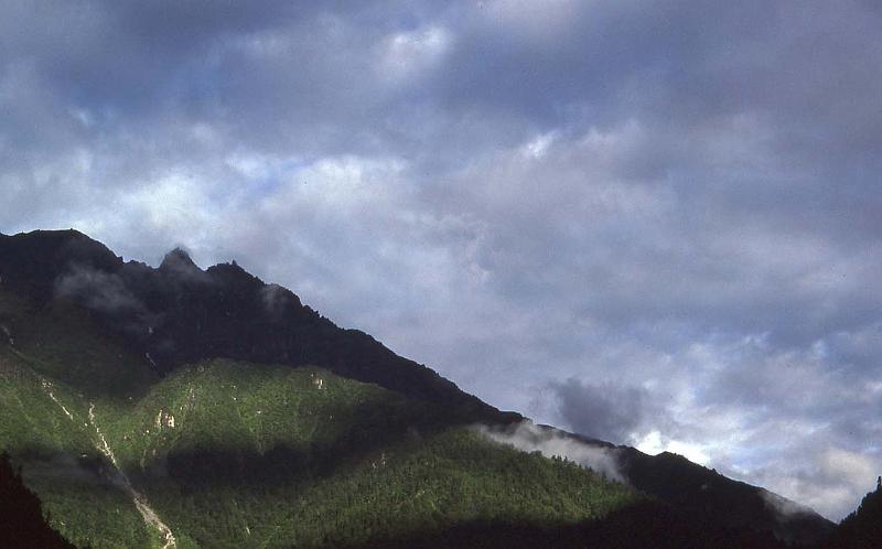 WT 1000 153-26 Nepal.jpg